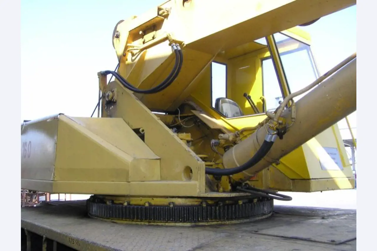 Prumyslových robotu-6